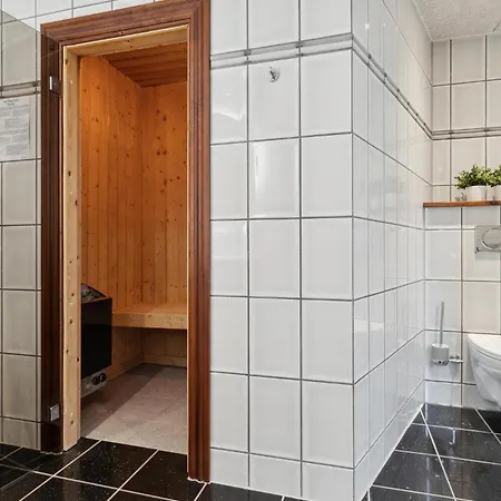 Holiday home Gorgeous In With Indoor Swimming Pool
